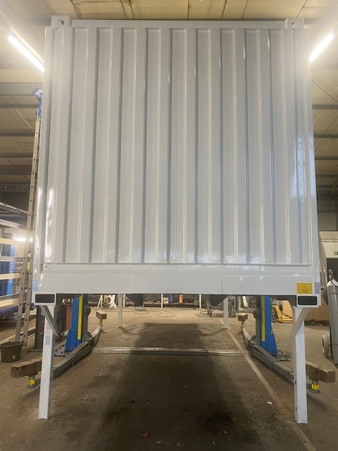 Yorkshire BDF-System 7.450 mm, Heck Rolltor, Eckhöhe: 2.750 mm - Kofferaufbau: das Bild 2 Yorkshire BDF-System 7.450 mm, Heck Rolltor, Eckhöhe: 2.750 mm - Kofferaufbau: das Bild 2