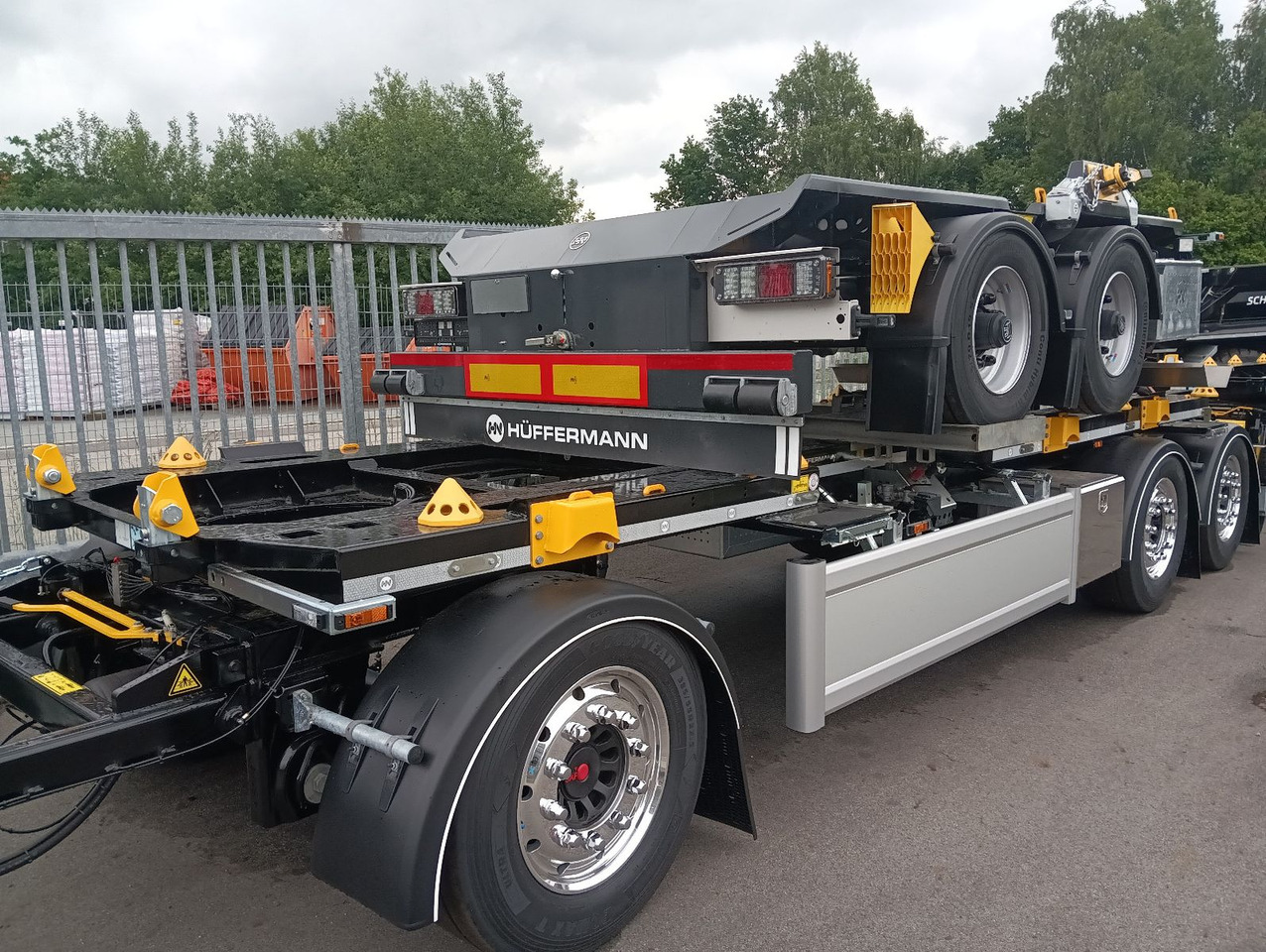 Hüffermann 3-A VARIO-CARRIER SAF NEU VERZINKT LiftAlufelgen - Abrollanhänger/ Absetzanhänger: das Bild 3 Hüffermann 3-A VARIO-CARRIER SAF NEU VERZINKT LiftAlufelgen - Abrollanhänger/ Absetzanhänger: das Bild 3
