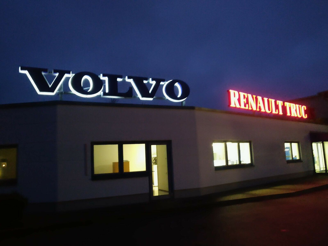 Abrollanhänger/ Absetzanhänger Hüffermann HAR1870 SAF lichtbogenverzinkt4xReifen,BremseNEU: das Bild 25 Abrollanhänger/ Absetzanhänger Hüffermann HAR1870 SAF lichtbogenverzinkt4xReifen,BremseNEU: das Bild 25