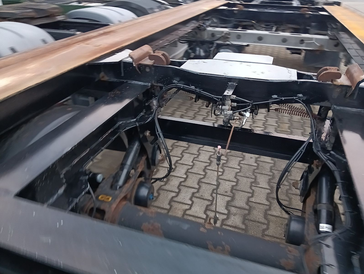 Abrollanhänger/ Absetzanhänger Hüffermann HAR1870 SAF lichtbogenverzinkt4xReifen,BremseNEU: das Bild 23 Abrollanhänger/ Absetzanhänger Hüffermann HAR1870 SAF lichtbogenverzinkt4xReifen,BremseNEU: das Bild 23