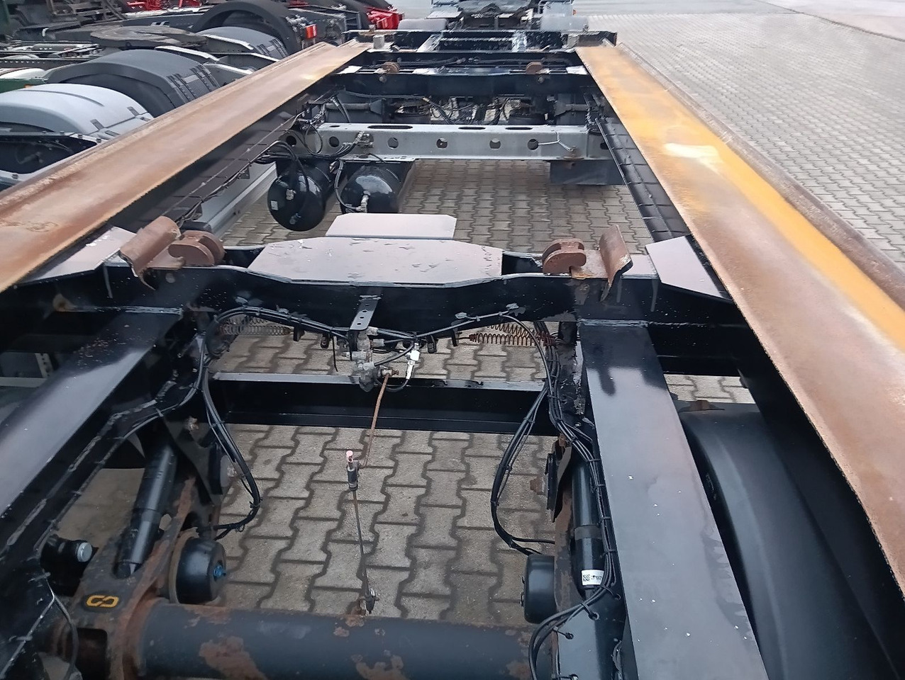 Abrollanhänger/ Absetzanhänger Hüffermann HAR1870 SAF lichtbogenverzinkt4xReifen,BremseNEU: das Bild 16 Abrollanhänger/ Absetzanhänger Hüffermann HAR1870 SAF lichtbogenverzinkt4xReifen,BremseNEU: das Bild 16