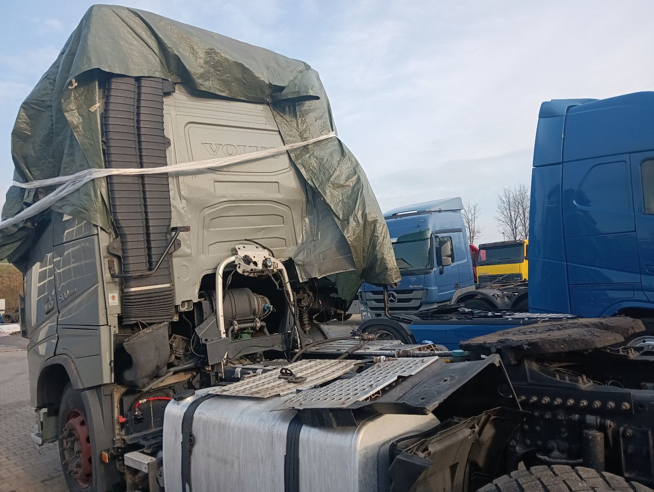 Sattelzugmaschine Volvo FH 500 Globe CRAWLER Hydr.,Luft/Luft Motor läuft: das Bild 27
