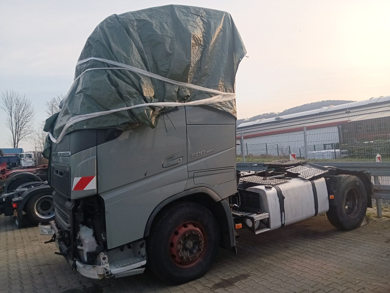 Sattelzugmaschine Volvo FH 500 Globe CRAWLER Hydr.,Luft/Luft Motor läuft: das Bild 16