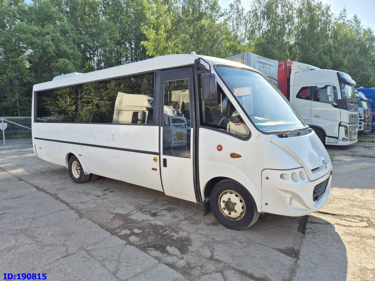 IVECO 65c18 Thesi Kapena 27place (Engine problem) - Reisebus: das Bild 1 IVECO 65c18 Thesi Kapena 27place (Engine problem) - Reisebus: das Bild 1