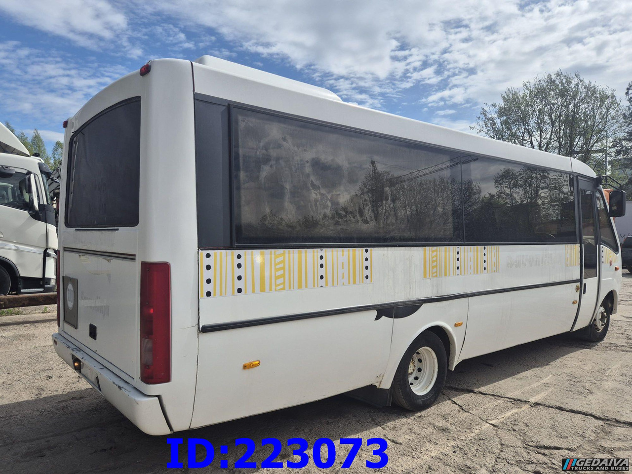 IVECO Thesi 65C18 27place - Reisebus: das Bild 5 IVECO Thesi 65C18 27place - Reisebus: das Bild 5
