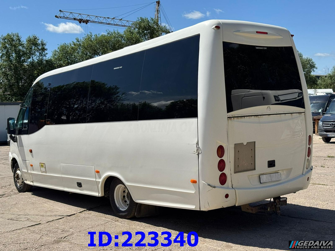 IVECO Wing Euro5 25 places - Reisebus: das Bild 4 IVECO Wing Euro5 25 places - Reisebus: das Bild 4