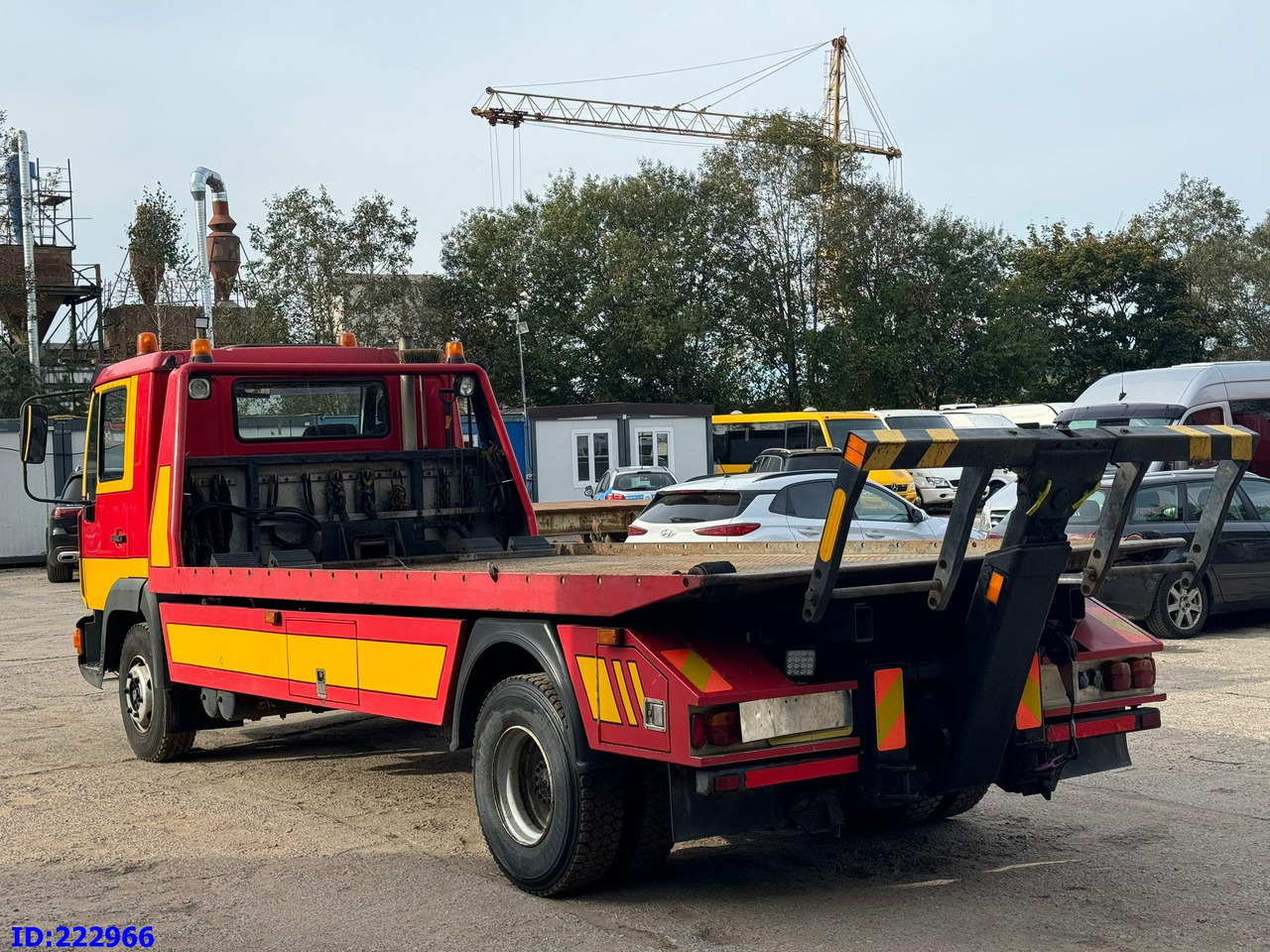 MAN 12.224 - Abschleppwagen: das Bild 5 MAN 12.224 - Abschleppwagen: das Bild 5