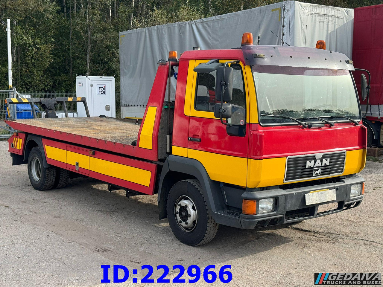 MAN 12.224 - Abschleppwagen: das Bild 2 MAN 12.224 - Abschleppwagen: das Bild 2