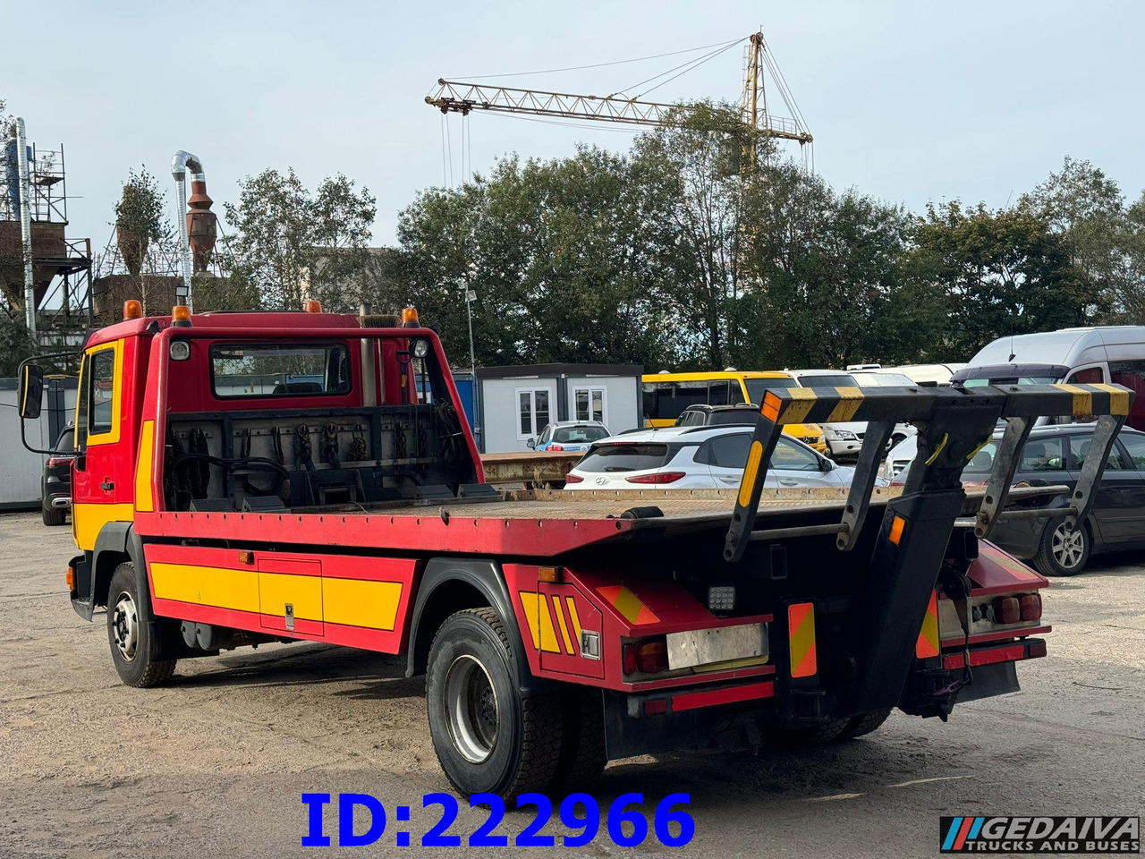 MAN 12.224 - Abschleppwagen: das Bild 5 MAN 12.224 - Abschleppwagen: das Bild 5