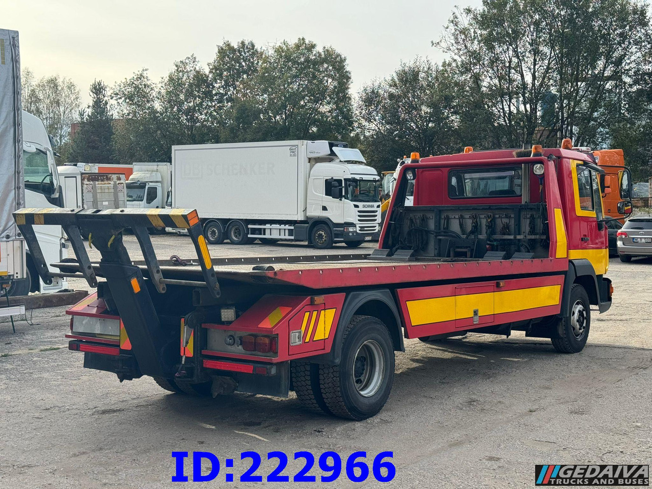 MAN 12.224 - Abschleppwagen: das Bild 4 MAN 12.224 - Abschleppwagen: das Bild 4