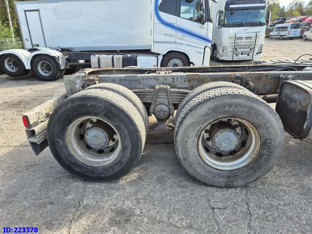 MAN TGA 35.480 8X4 - Full steel - Manual - Fahrgestell LKW: das Bild 5 MAN TGA 35.480 8X4 - Full steel - Manual - Fahrgestell LKW: das Bild 5