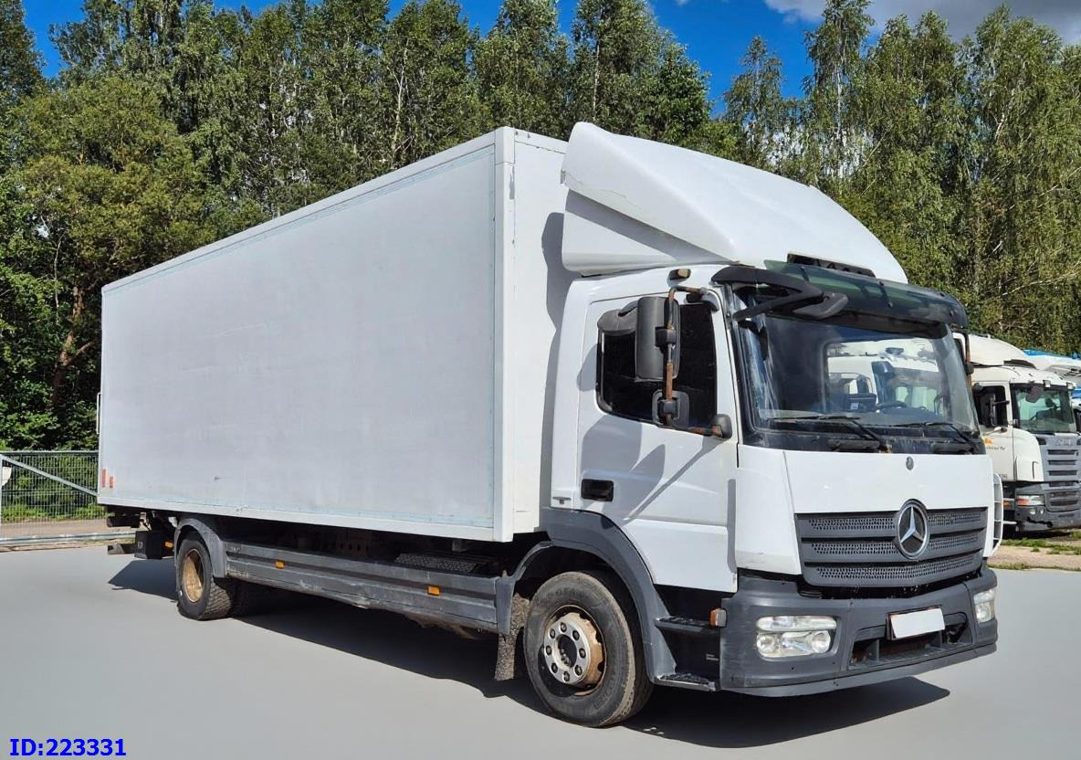 MERCEDES-BENZ Atego 1221 Euro6 (Open side box) - Isotherm LKW: das Bild 4 MERCEDES-BENZ Atego 1221 Euro6 (Open side box) - Isotherm LKW: das Bild 4