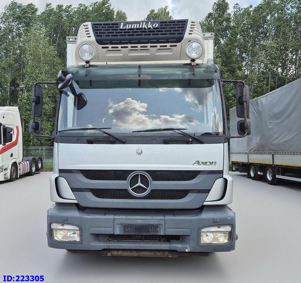 MERCEDES-BENZ Axor 1829 Euro5 Manual + Tail lift - Kühlkoffer LKW: das Bild 2 MERCEDES-BENZ Axor 1829 Euro5 Manual + Tail lift - Kühlkoffer LKW: das Bild 2