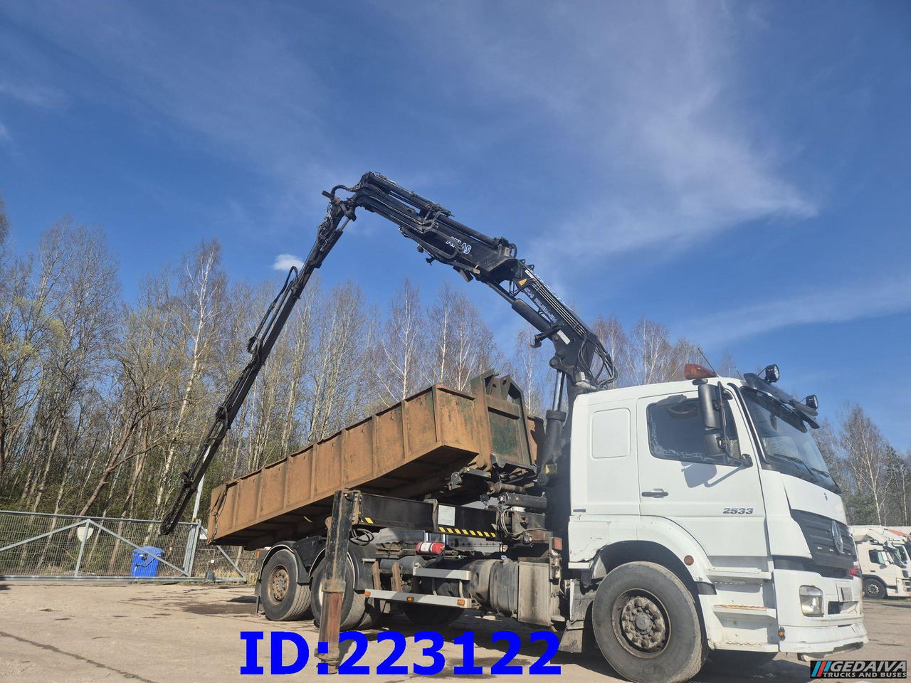 MERCEDES-BENZ Axor 2533 6x2 + Atlas 332.3E Crane - Kipper: das Bild 4 MERCEDES-BENZ Axor 2533 6x2 + Atlas 332.3E Crane - Kipper: das Bild 4