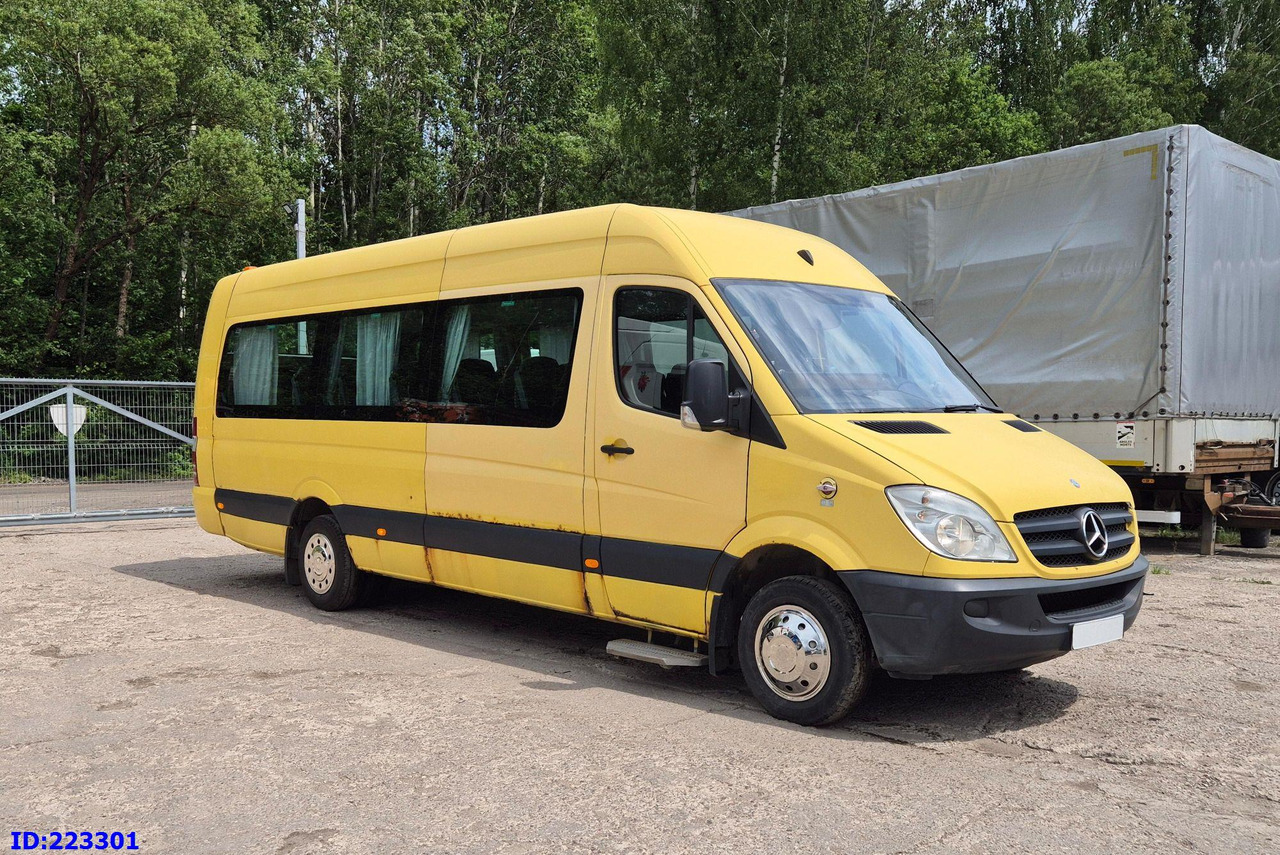 MERCEDES-BENZ Sprinter 515 TRANSFER 23 PLACES - Kleinbus, Personentransporter: das Bild 4 MERCEDES-BENZ Sprinter 515 TRANSFER 23 PLACES - Kleinbus, Personentransporter: das Bild 4