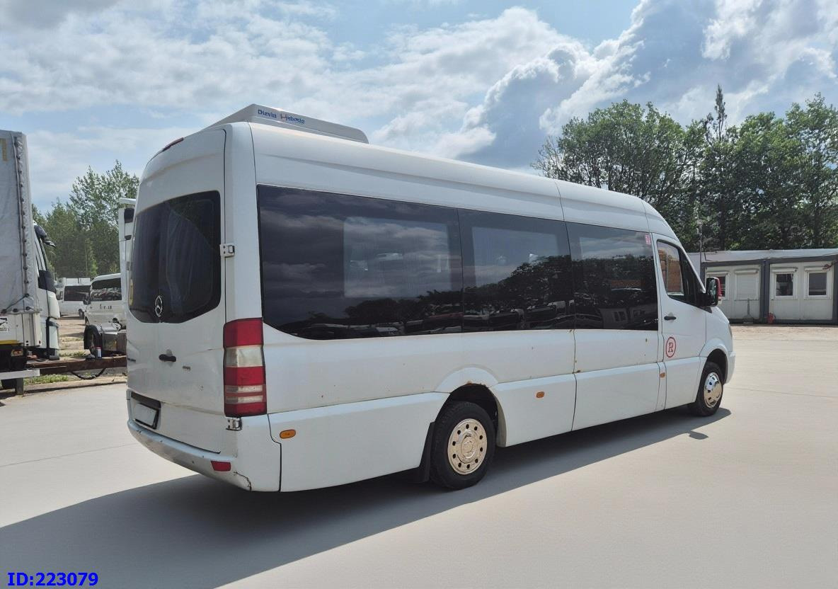 MERCEDES-BENZ Sprinter 516 - VIP - Euro6 - 17 places - Kleinbus, Personentransporter: das Bild 4 MERCEDES-BENZ Sprinter 516 - VIP - Euro6 - 17 places - Kleinbus, Personentransporter: das Bild 4