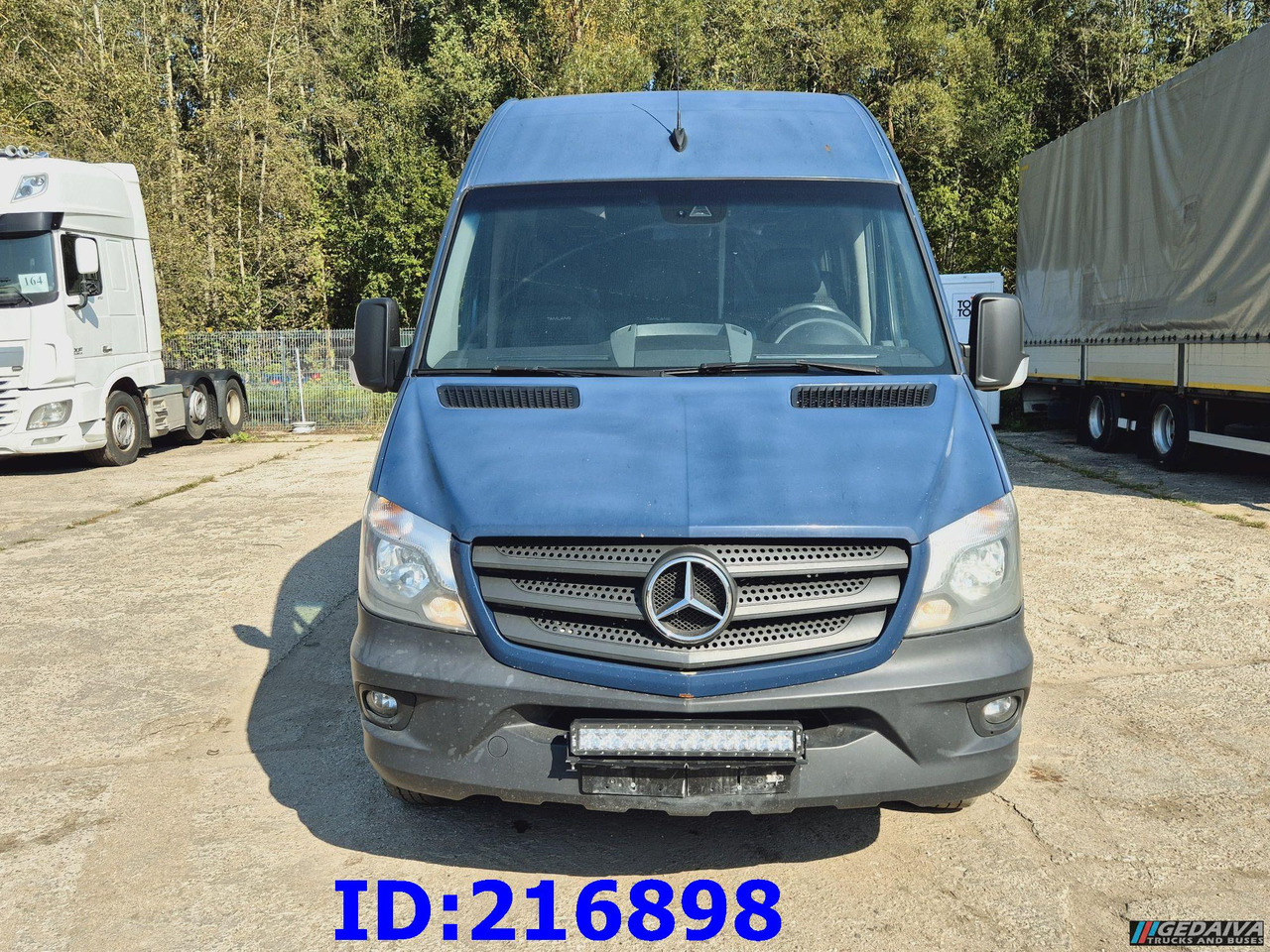 MERCEDES-BENZ Sprinter 516 - VIP - Tamlans 16-seater - Reisebus: das Bild 2 MERCEDES-BENZ Sprinter 516 - VIP - Tamlans 16-seater - Reisebus: das Bild 2