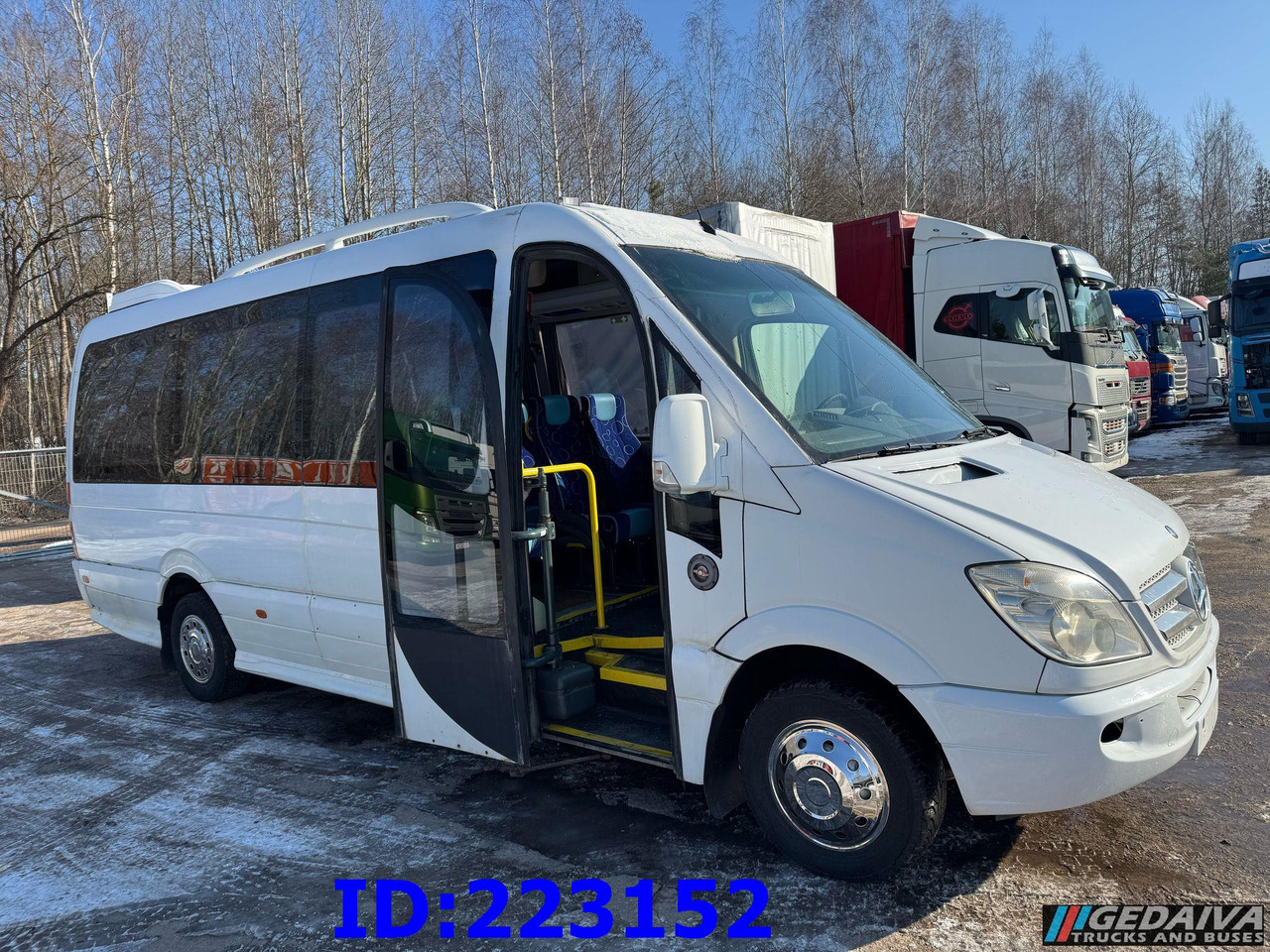 MERCEDES-BENZ Sprinter 518-VIP- 17 places - Reisebus: das Bild 1 MERCEDES-BENZ Sprinter 518-VIP- 17 places - Reisebus: das Bild 1