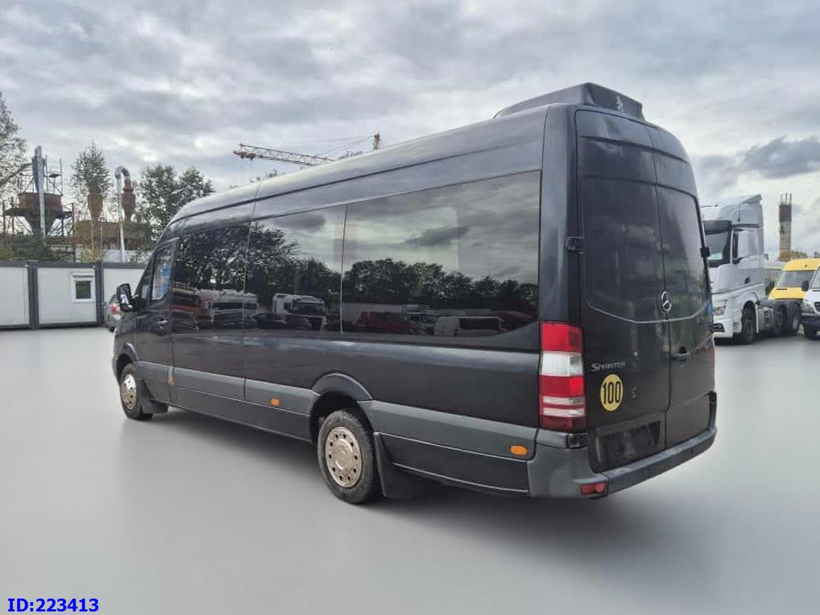 MERCEDES-BENZ Sprinter 519 VIP - 20 Seater - Euro 5 - Kleinbus, Personentransporter: das Bild 5 MERCEDES-BENZ Sprinter 519 VIP - 20 Seater - Euro 5 - Kleinbus, Personentransporter: das Bild 5