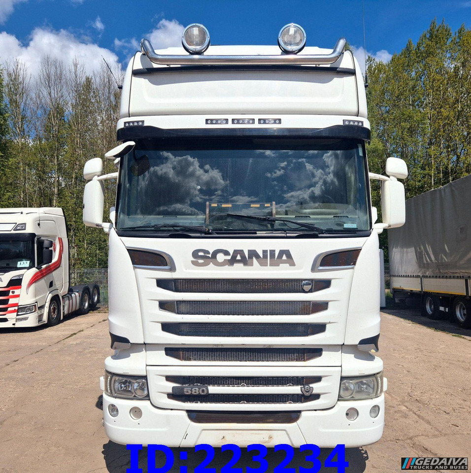 SCANIA R580 8X2 - Steering axle - Euro6 - Fahrgestell LKW: das Bild 2 SCANIA R580 8X2 - Steering axle - Euro6 - Fahrgestell LKW: das Bild 2