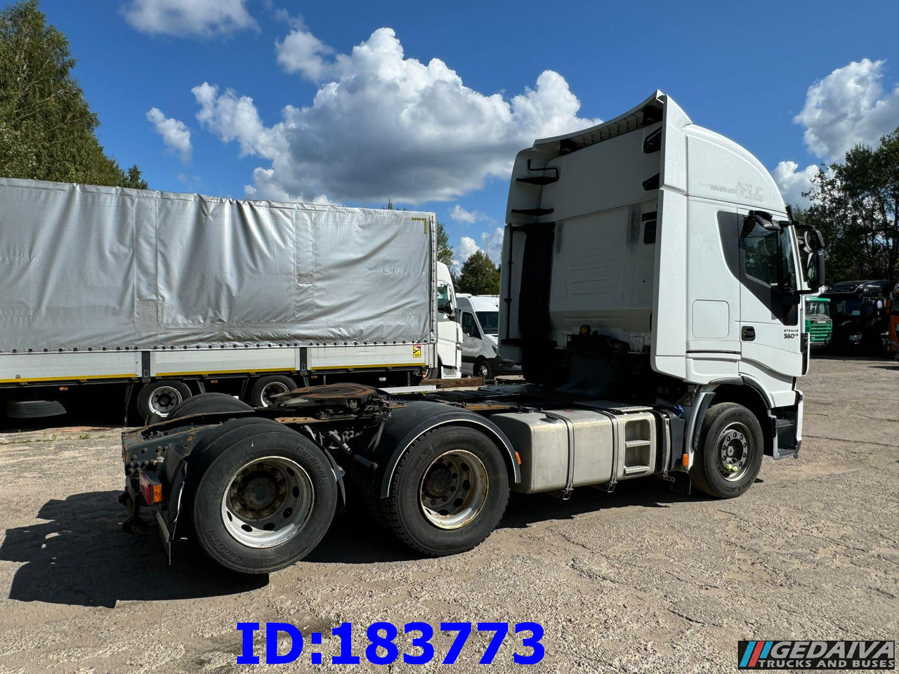 IVECO Stralis 560 6X2 Euro6 - Sattelzugmaschine: das Bild 5 IVECO Stralis 560 6X2 Euro6 - Sattelzugmaschine: das Bild 5