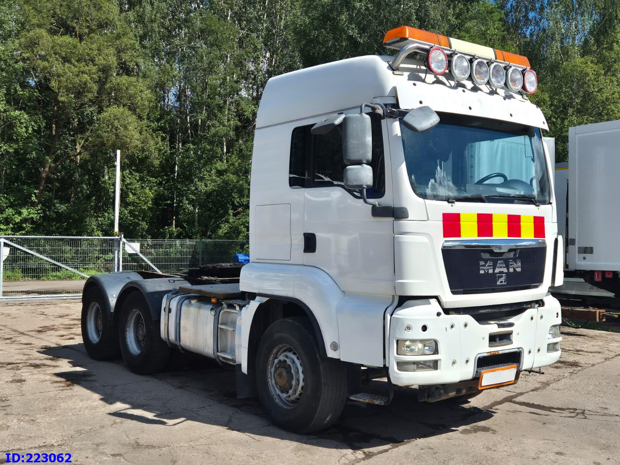 MAN TGS 26.540 - 6X6 - Euro5 - manual - Sattelzugmaschine: das Bild 4 MAN TGS 26.540 - 6X6 - Euro5 - manual - Sattelzugmaschine: das Bild 4