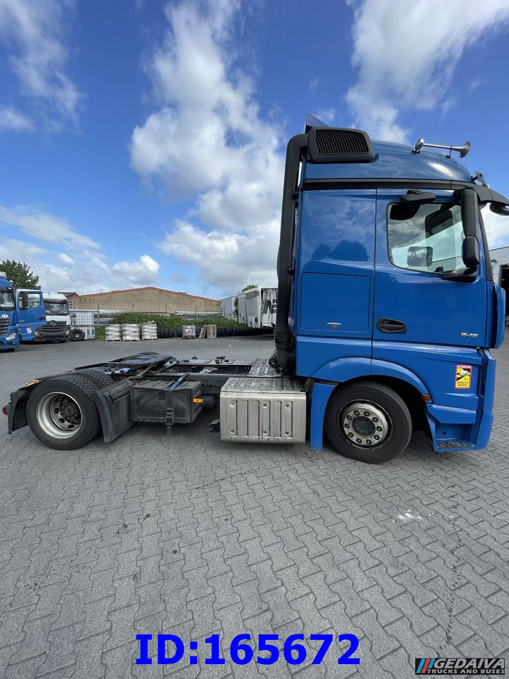MERCEDES-BENZ Actros 1845 - Mega - Euro6 - Sattelzugmaschine: das Bild 4 MERCEDES-BENZ Actros 1845 - Mega - Euro6 - Sattelzugmaschine: das Bild 4