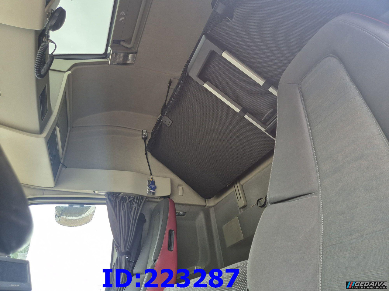 Fahrgestell LKW VOLVO FH13 540HP  - 10 tyre (2pcs. available): das Bild 10