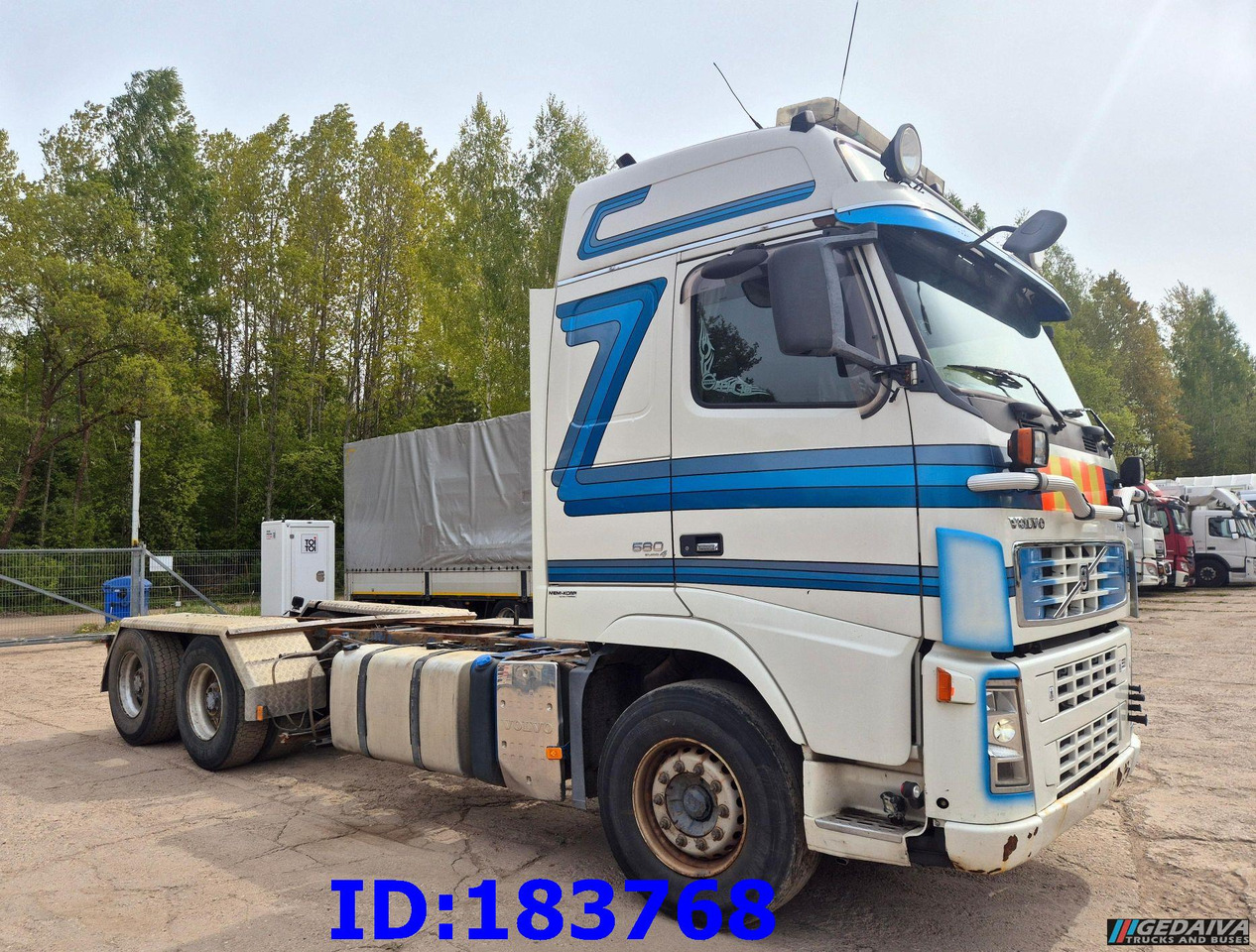 VOLVO FH16 580HP 6x4 BigAxles - Fahrgestell LKW: das Bild 4 VOLVO FH16 580HP 6x4 BigAxles - Fahrgestell LKW: das Bild 4