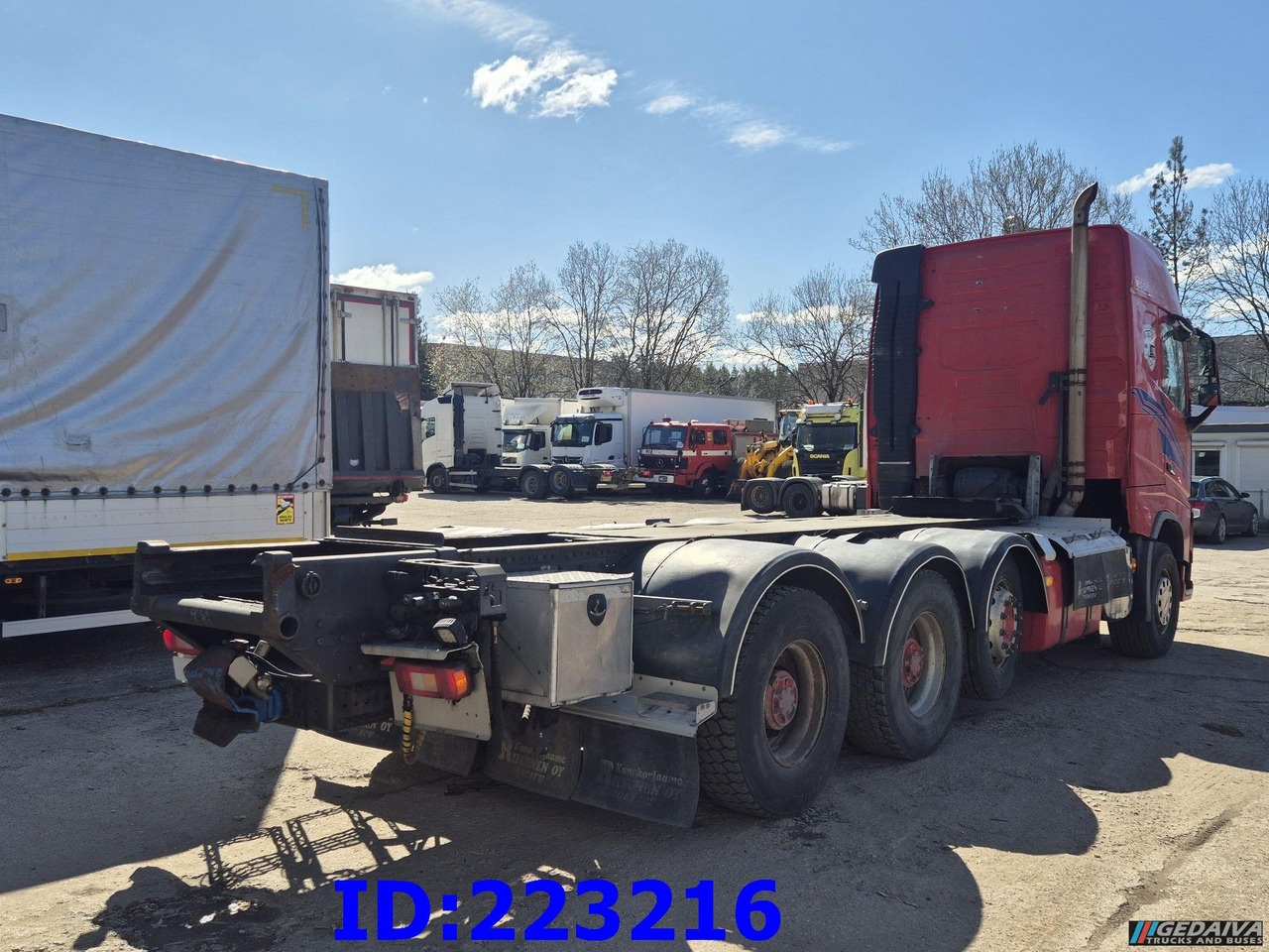 VOLVO FH16 700HP 8X4 Big axle - Fahrgestell LKW: das Bild 5 VOLVO FH16 700HP 8X4 Big axle - Fahrgestell LKW: das Bild 5