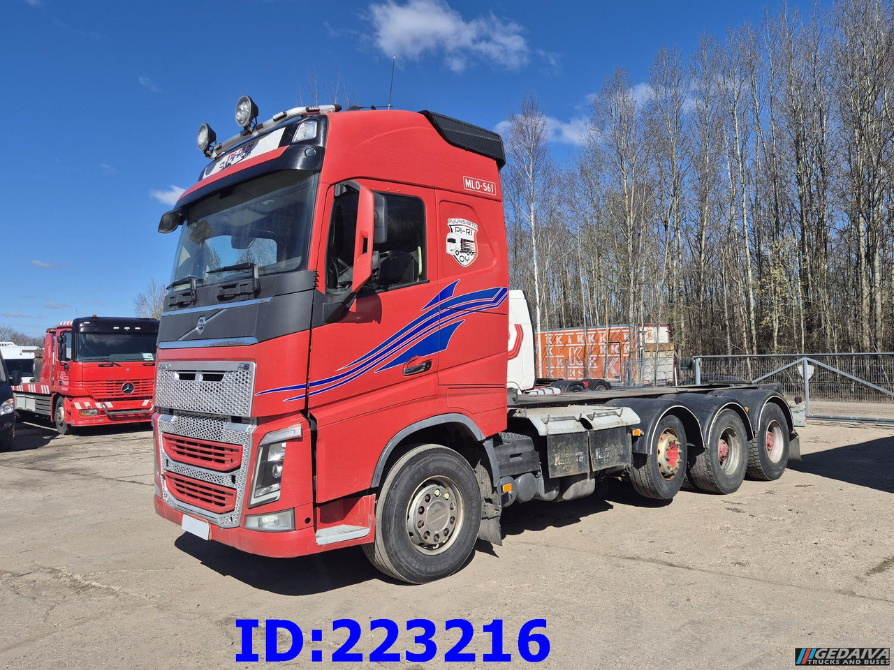 VOLVO FH16 700HP 8X4 Big axle - Fahrgestell LKW: das Bild 1 VOLVO FH16 700HP 8X4 Big axle - Fahrgestell LKW: das Bild 1