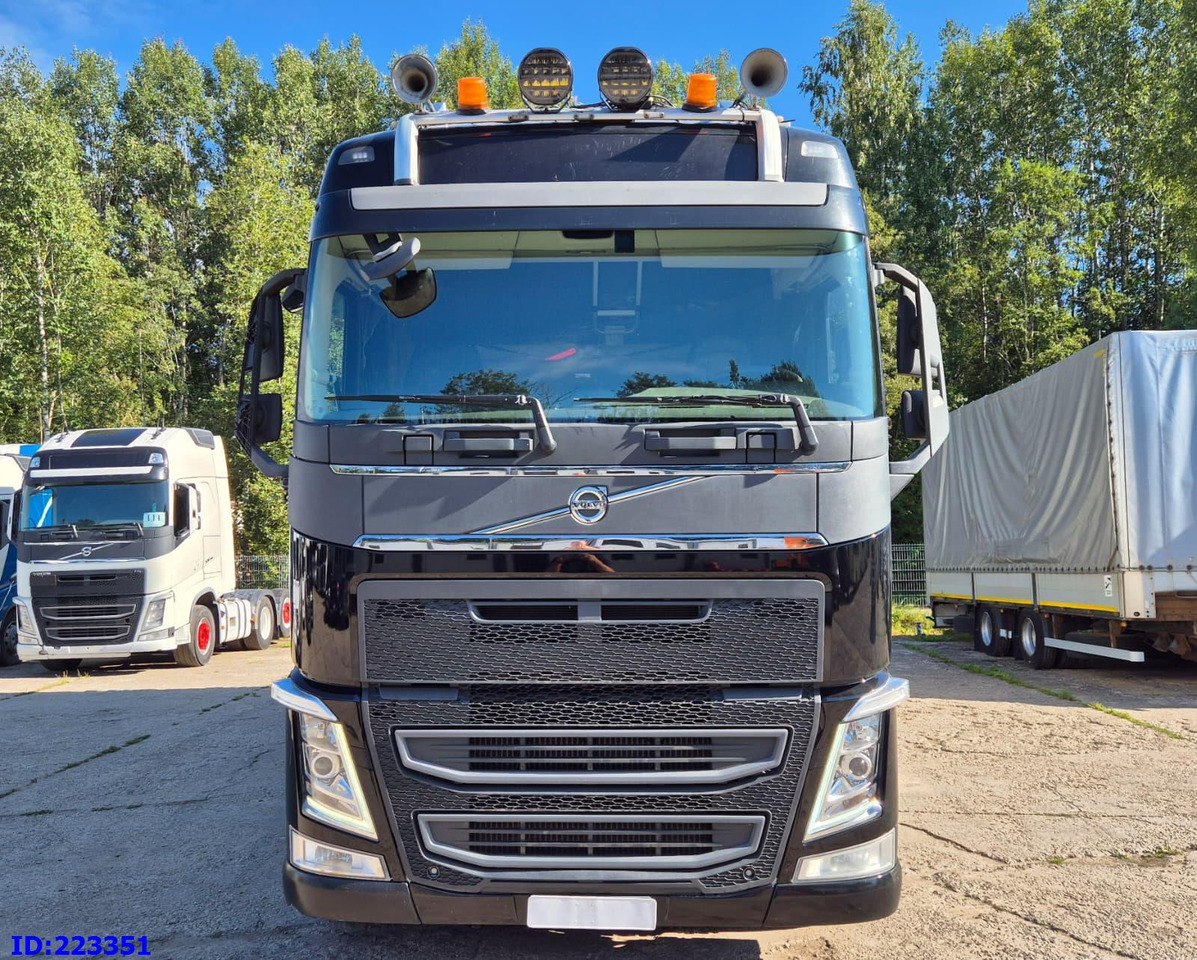 VOLVO FH16 750HP - 8x4-Steering axle - Plane LKW: das Bild 2 VOLVO FH16 750HP - 8x4-Steering axle - Plane LKW: das Bild 2