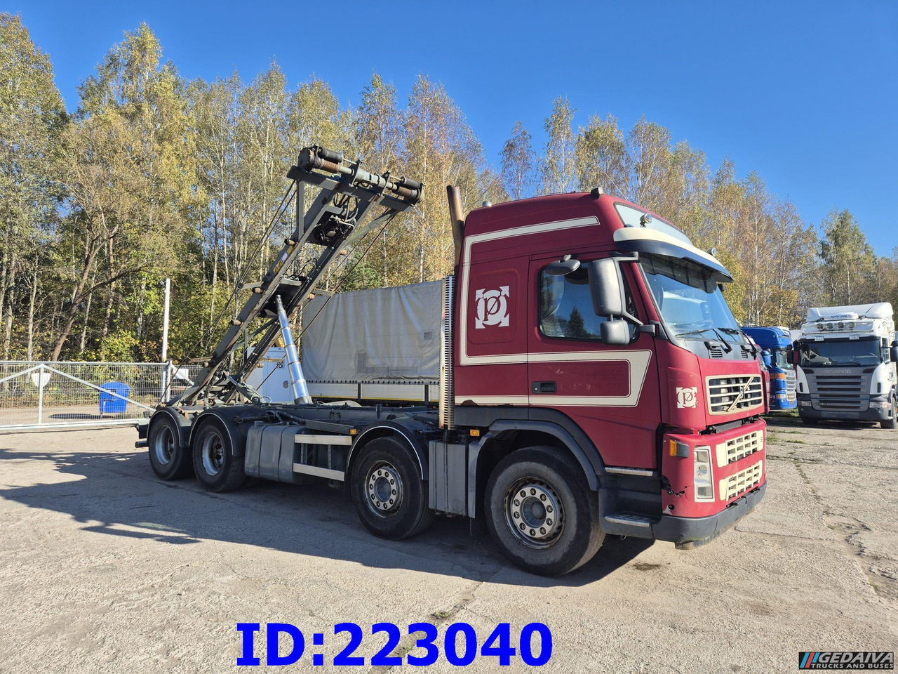 VOLVO FM12 420HP 8x2 - Seil Abrollkipper: das Bild 4 VOLVO FM12 420HP 8x2 - Seil Abrollkipper: das Bild 4