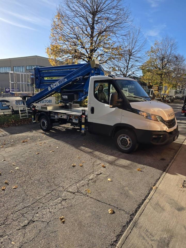 CTE ZED 25 - LKW mit Arbeitsbühne: das Bild 3 CTE ZED 25 - LKW mit Arbeitsbühne: das Bild 3