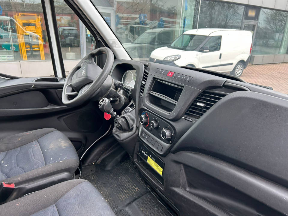 LKW mit Arbeitsbühne SOCAGE 20D: das Bild 13