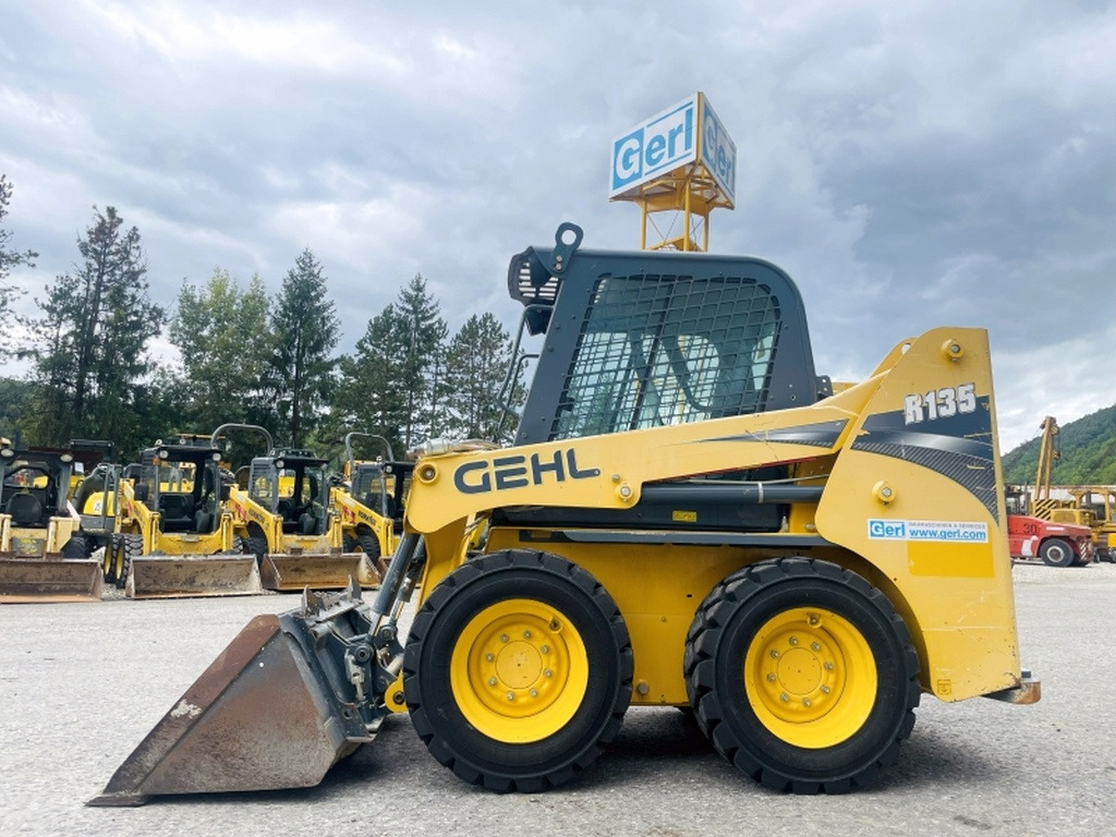 Gehl R135 (4068) - Kompaktlader: das Bild 1 Gehl R135 (4068) - Kompaktlader: das Bild 1