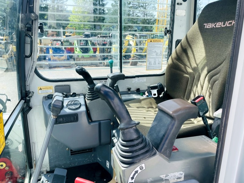 Takeuchi TB138FR (3775) - Minibagger: das Bild 5 Takeuchi TB138FR (3775) - Minibagger: das Bild 5
