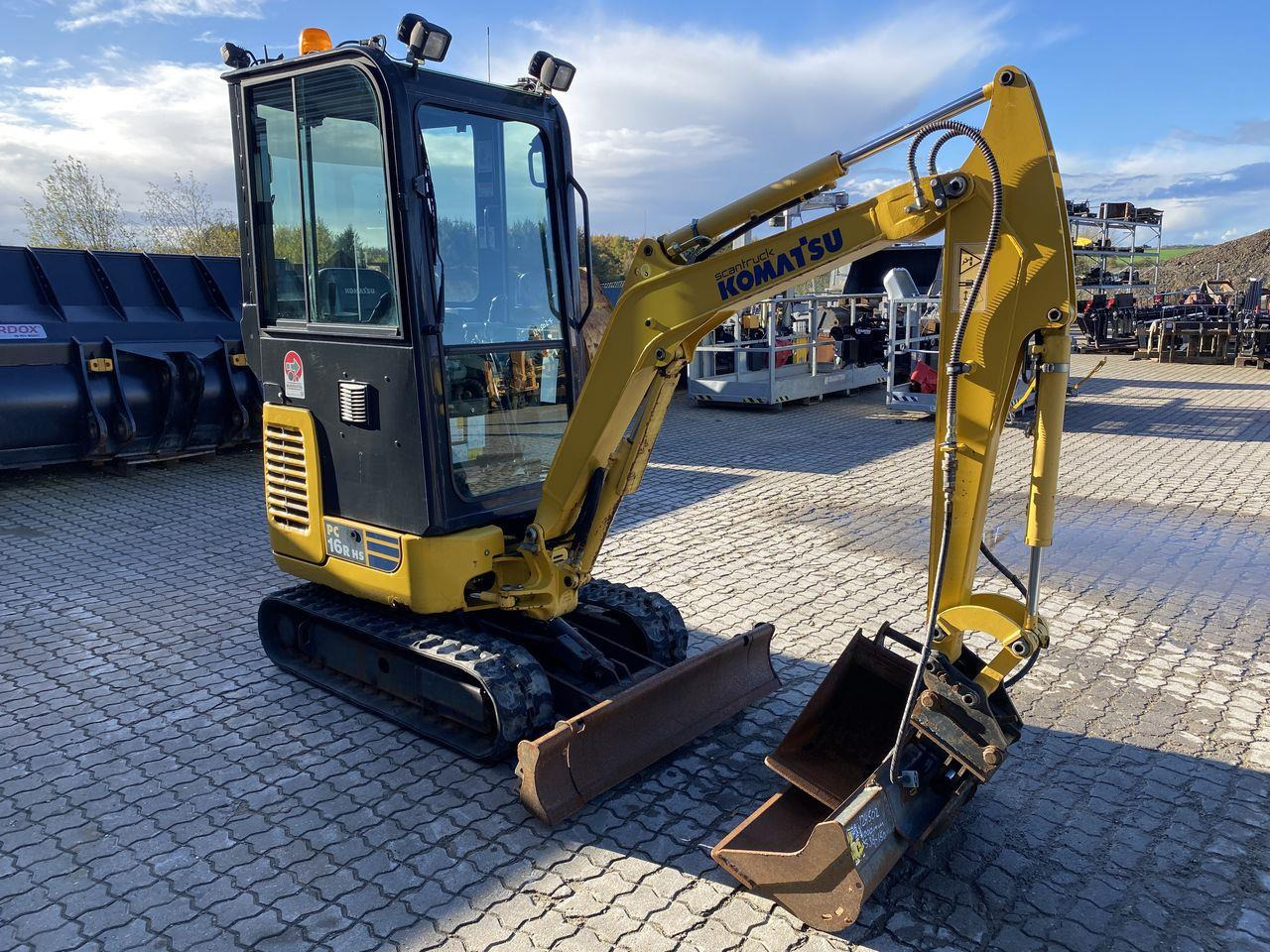 Komatsu PC16R-3HS - Minibagger: das Bild 5 Komatsu PC16R-3HS - Minibagger: das Bild 5