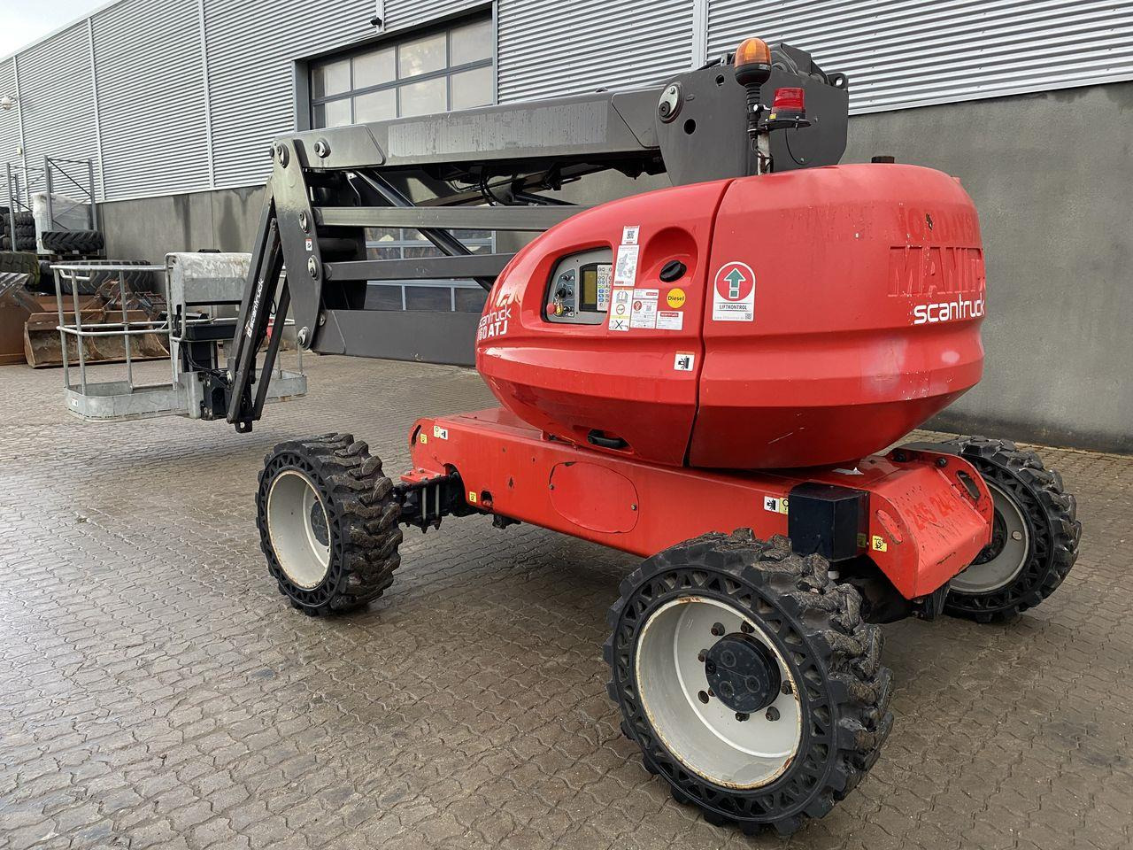 Manitou 160ATJ RC E3 - Gelenkarmbühne: das Bild 2 Manitou 160ATJ RC E3 - Gelenkarmbühne: das Bild 2