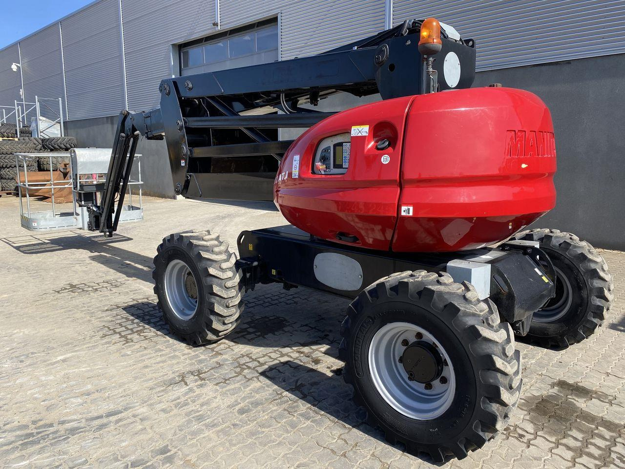 Manitou 180ATJ 2 RC - Gelenkarmbühne: das Bild 2 Manitou 180ATJ 2 RC - Gelenkarmbühne: das Bild 2