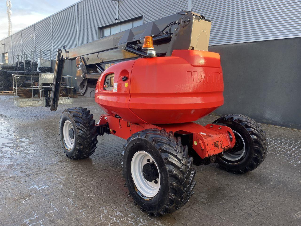 Manitou 200ATJ RC - Gelenkarmbühne: das Bild 2 Manitou 200ATJ RC - Gelenkarmbühne: das Bild 2