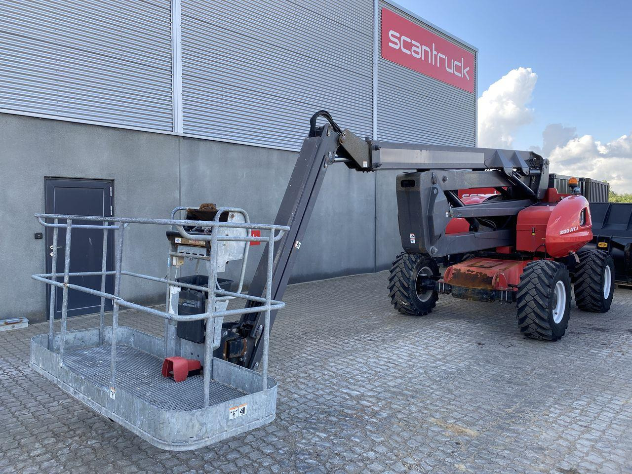 Manitou 200ATJ RC - Gelenkarmbühne: das Bild 1 Manitou 200ATJ RC - Gelenkarmbühne: das Bild 1