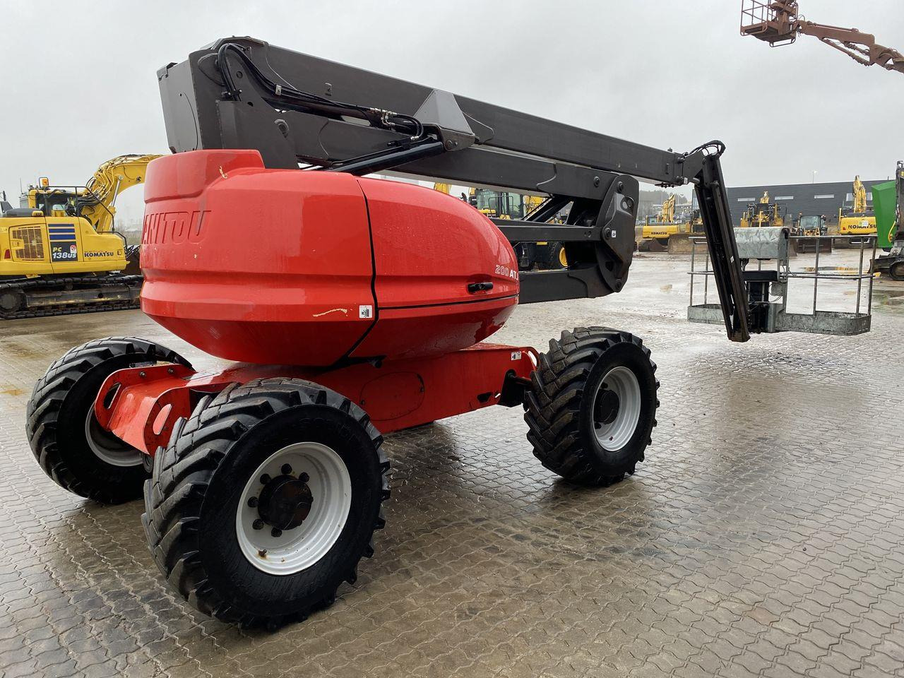 Manitou 200ATJ RC - Gelenkarmbühne: das Bild 4 Manitou 200ATJ RC - Gelenkarmbühne: das Bild 4