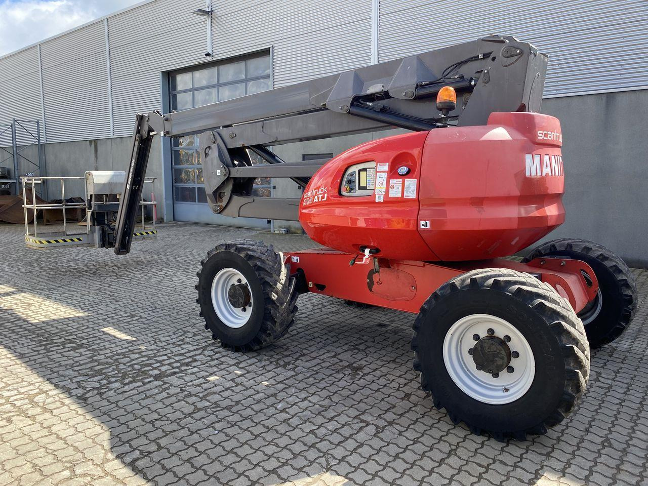 Manitou 200ATJ RC - Gelenkarmbühne: das Bild 2 Manitou 200ATJ RC - Gelenkarmbühne: das Bild 2
