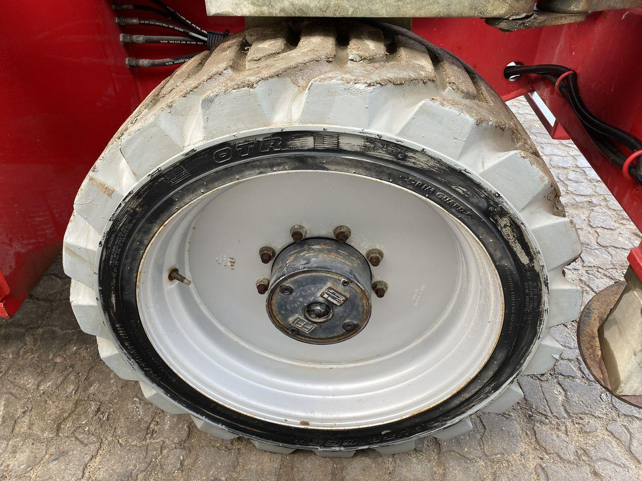 PB S225-24DS 4X4 – Finanzierungsleasing PB S225-24DS 4X4: das Bild 6