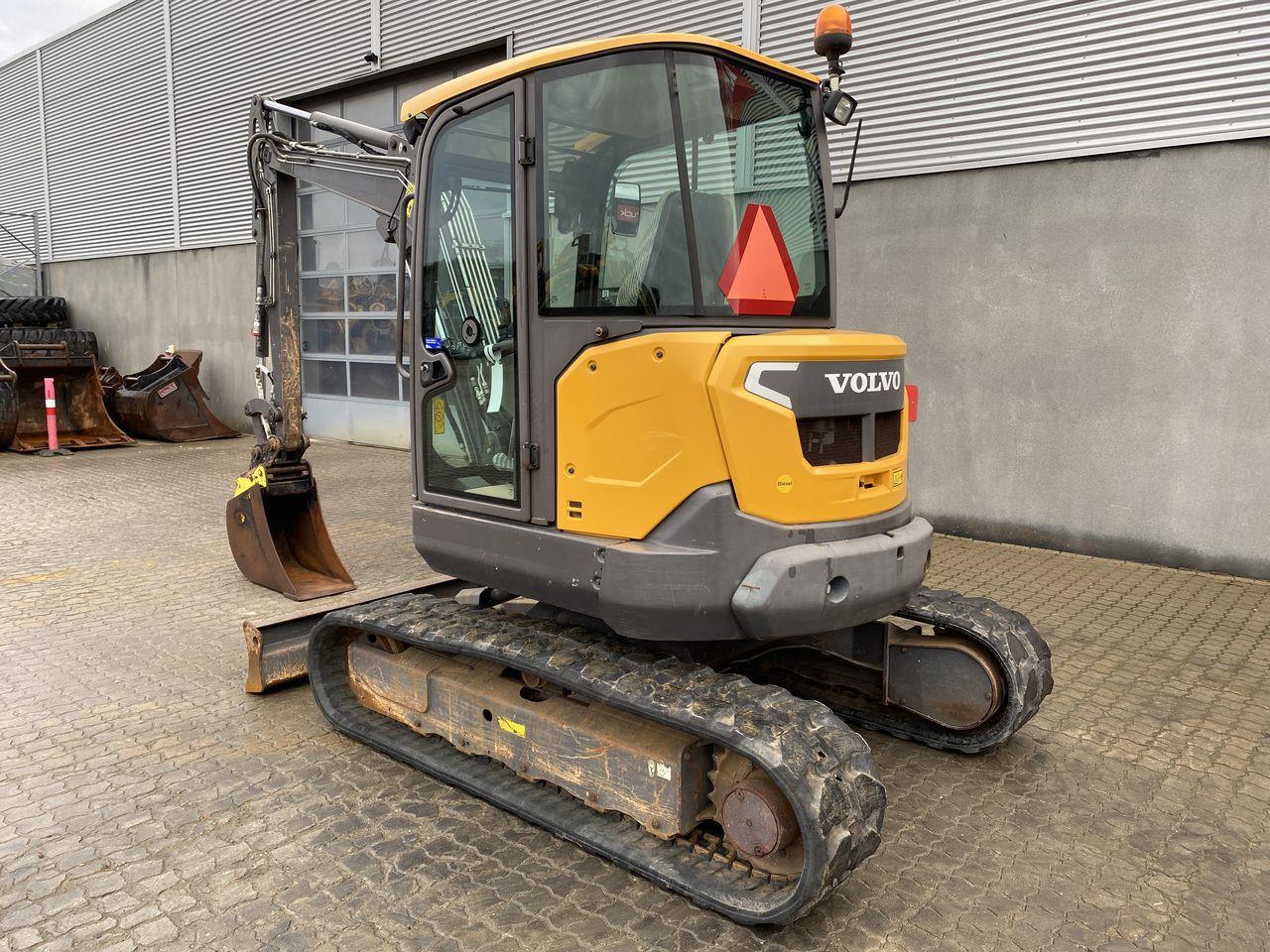 Volvo ECR50 - Minibagger: das Bild 2 Volvo ECR50 - Minibagger: das Bild 2