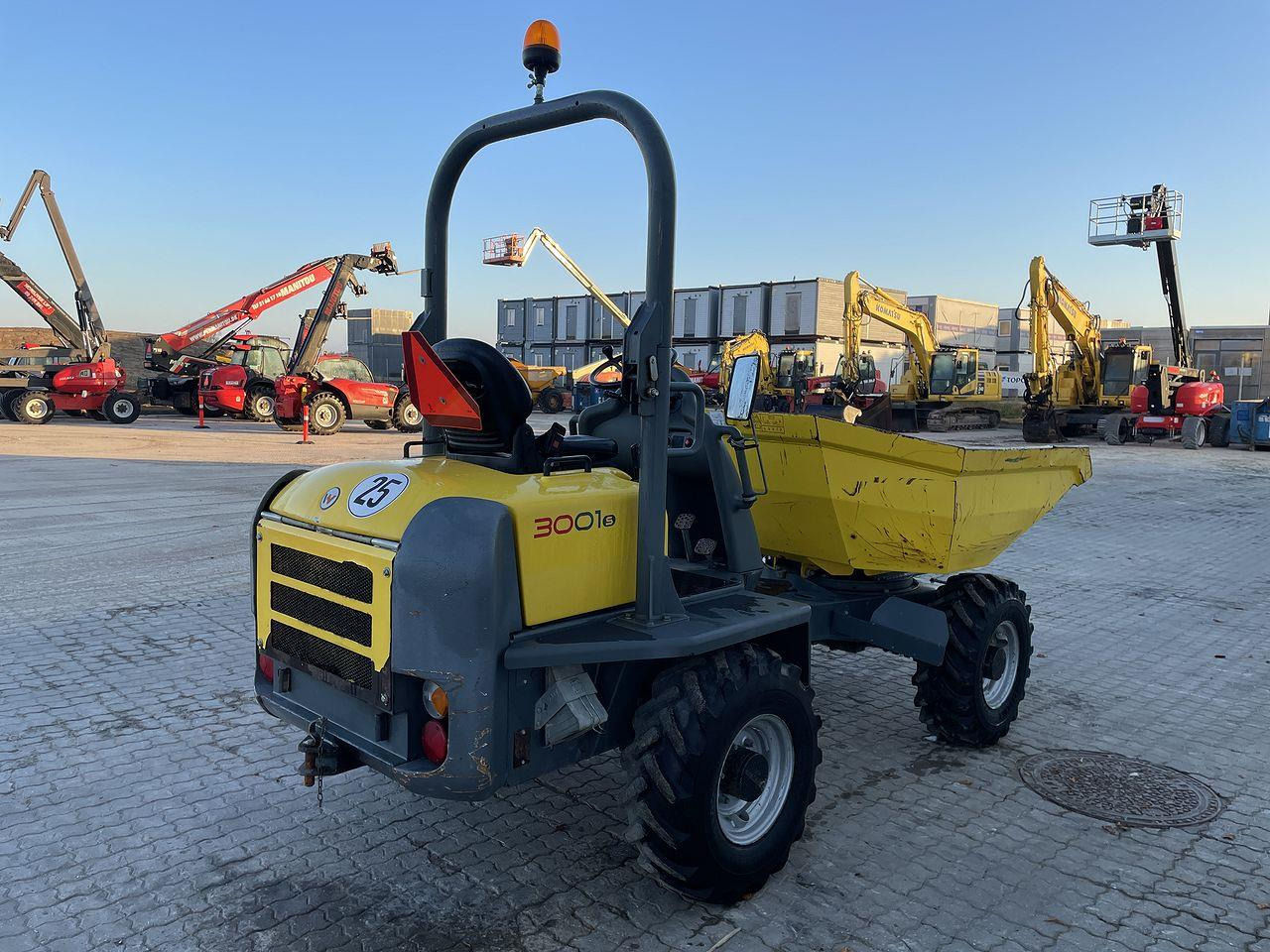 Wacker Neuson 3001 - Mini-Kipper: das Bild 4 Wacker Neuson 3001 - Mini-Kipper: das Bild 4