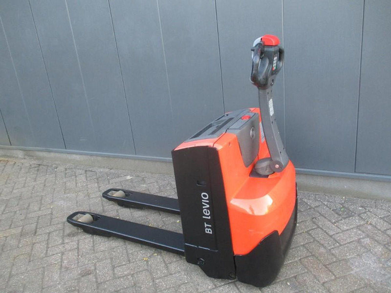 BT LWE 160 - Niederhubwagen: das Bild 3 BT LWE 160 - Niederhubwagen: das Bild 3