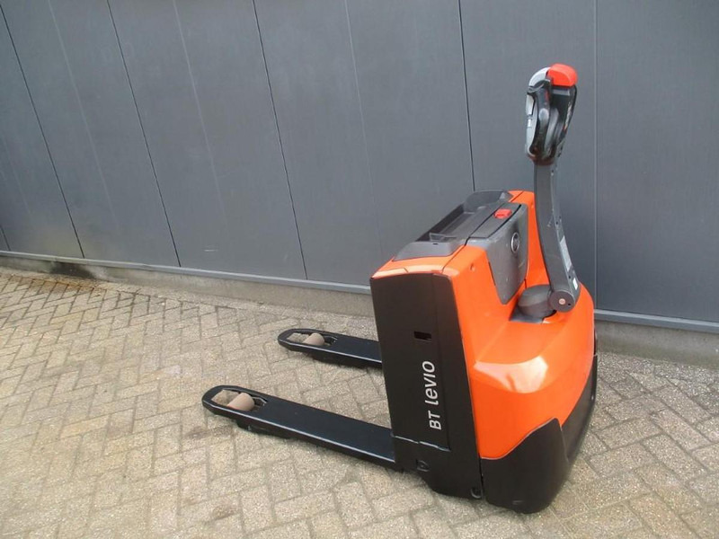 BT LWE 160 - Niederhubwagen: das Bild 3 BT LWE 160 - Niederhubwagen: das Bild 3