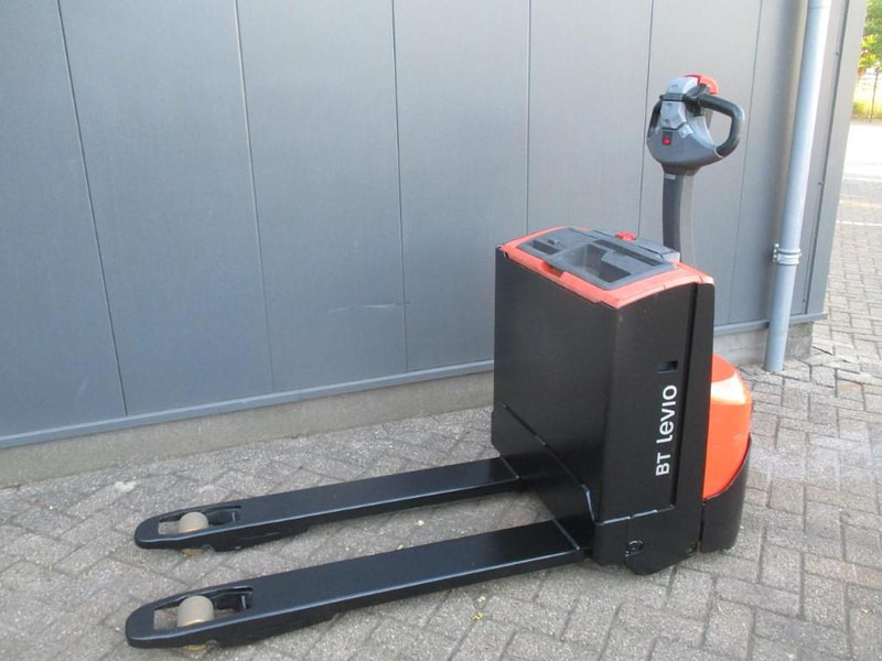 BT LWE 160 - Niederhubwagen: das Bild 2 BT LWE 160 - Niederhubwagen: das Bild 2